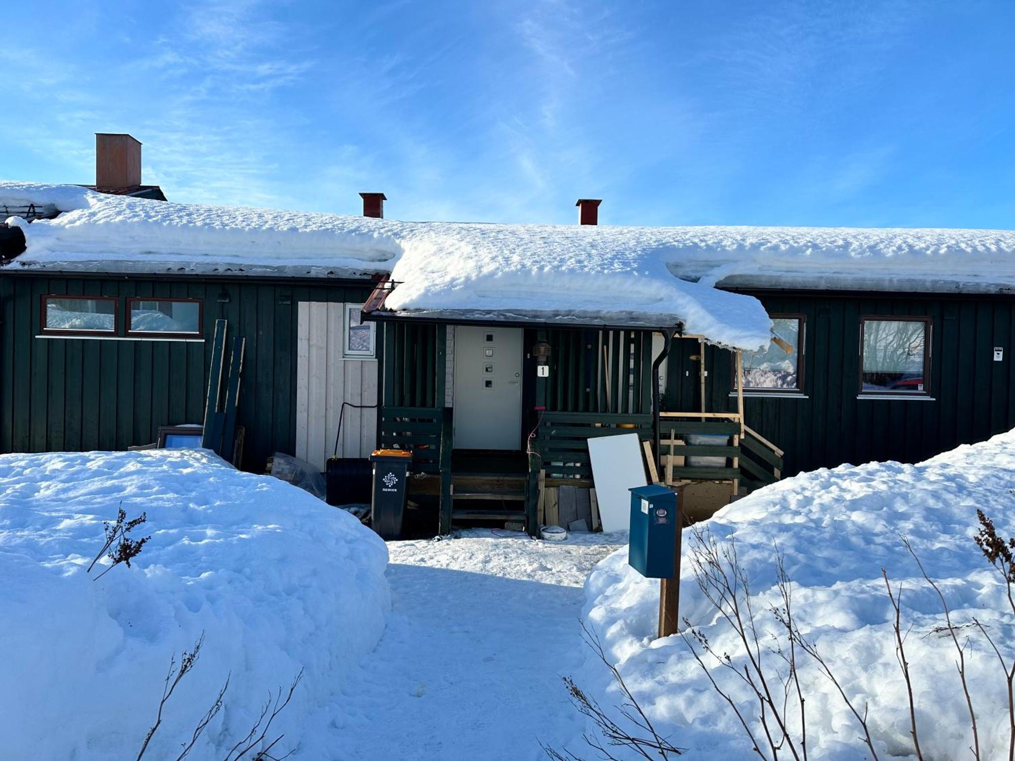 Your Home Away From Home, Apartment 2 トロムソ エクステリア 写真